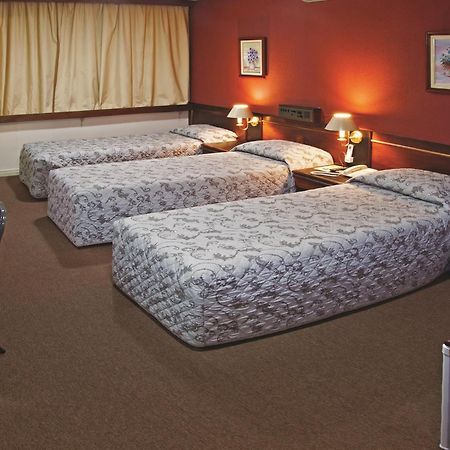 Lira Hotel Курітіба Екстер'єр фото