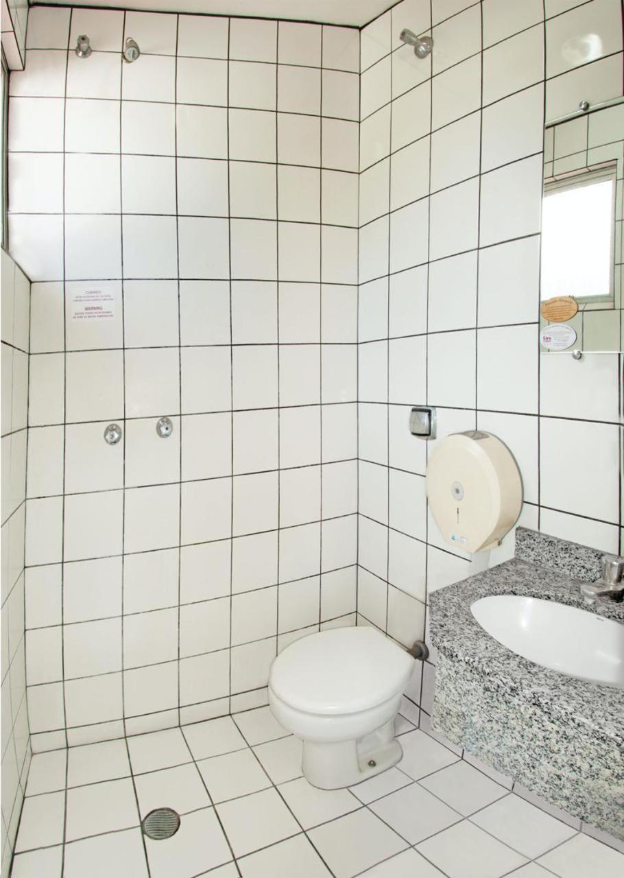 Lira Hotel Курітіба Екстер'єр фото