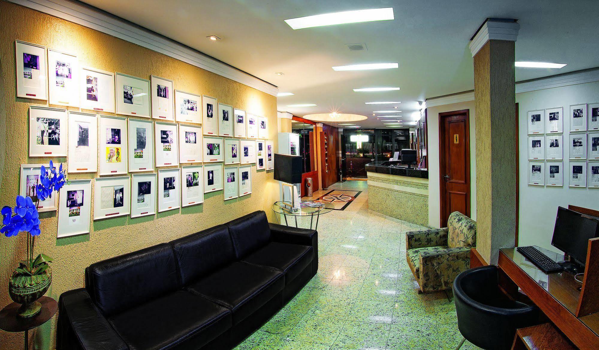 Lira Hotel Курітіба Екстер'єр фото